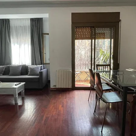 Centric Eixample Clinic Aribau 아파트 *